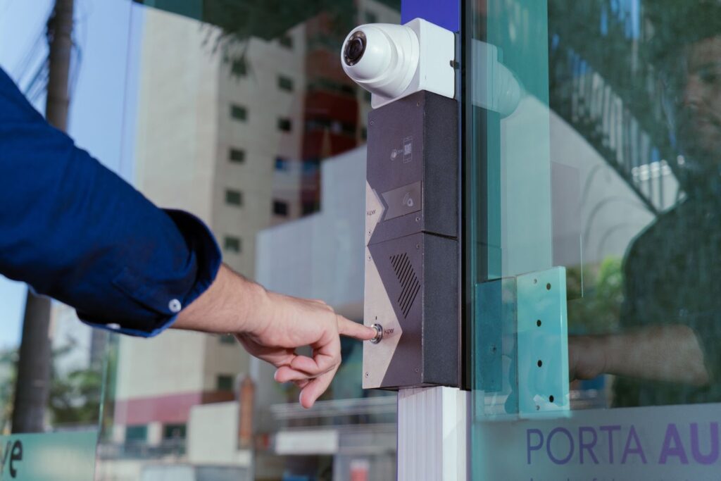 Portaria remota Porter com controle de acesso