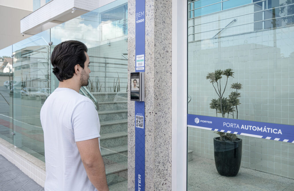 Portaria remota é segura? Entenda como funciona