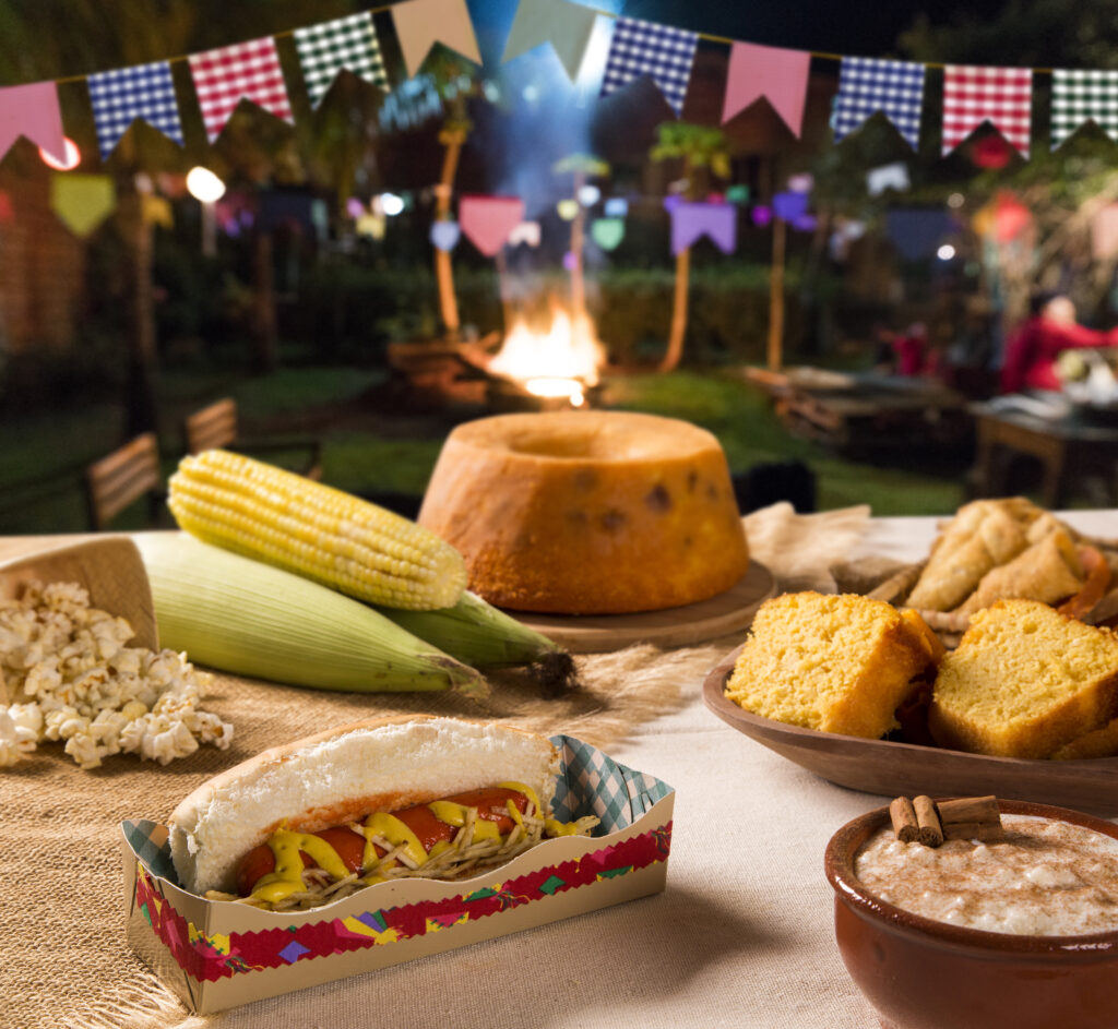 mesa de festa junina em condomínio